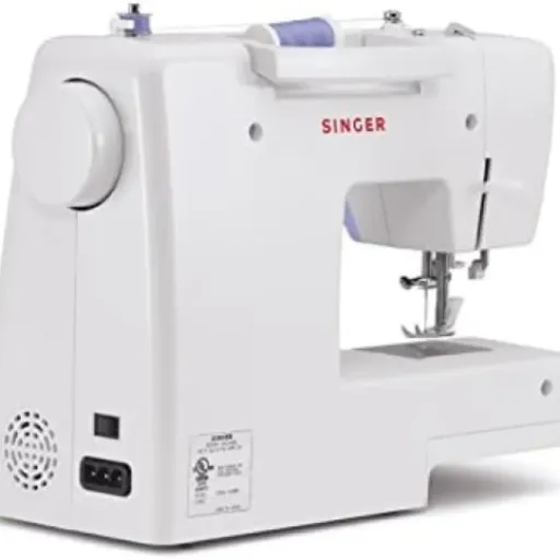 Test Singer Simple 3232 : une machine à coudre basique qui fait le job pour débuter